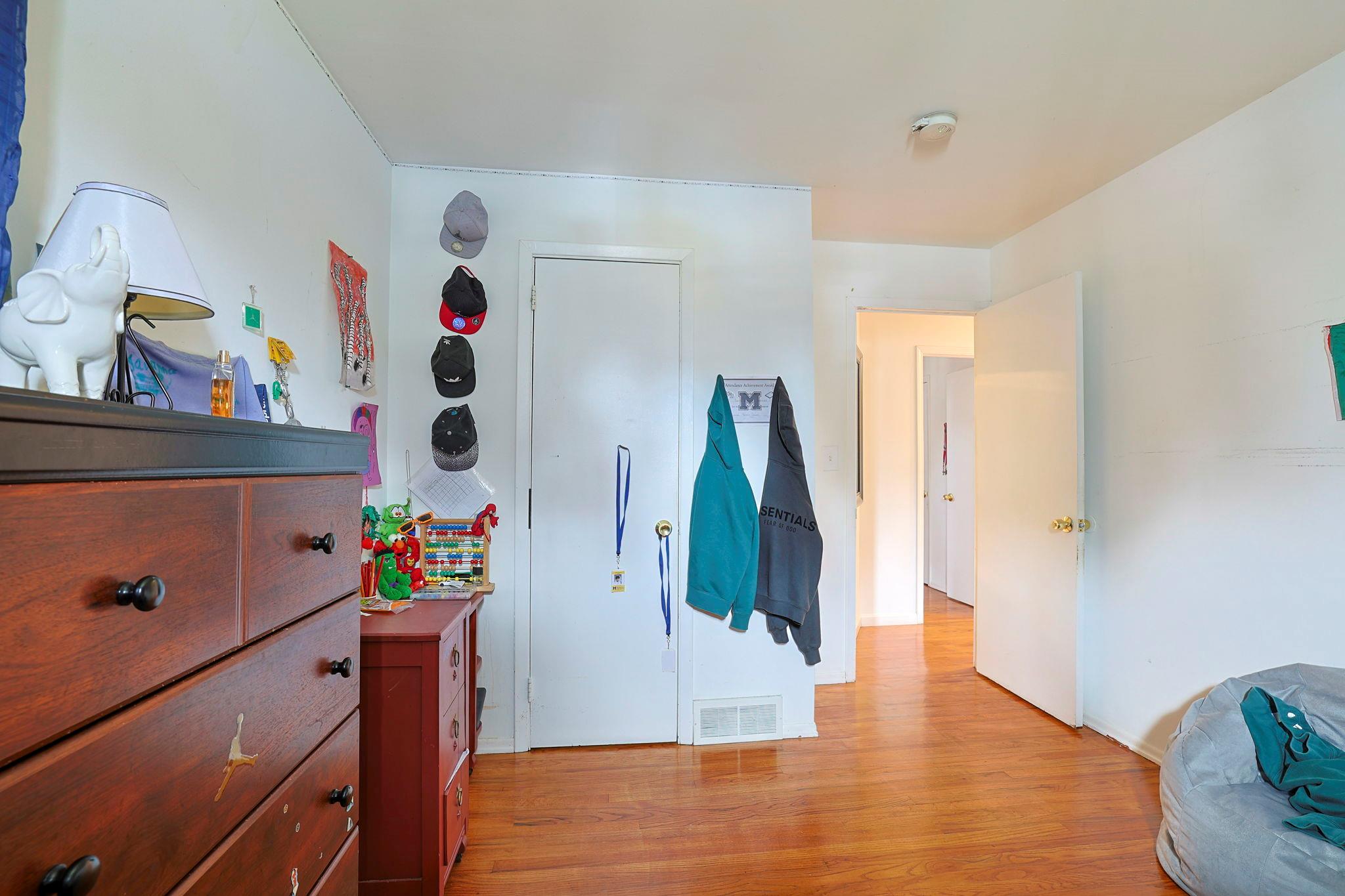 23 Willow Place, Middletown, New York image 16