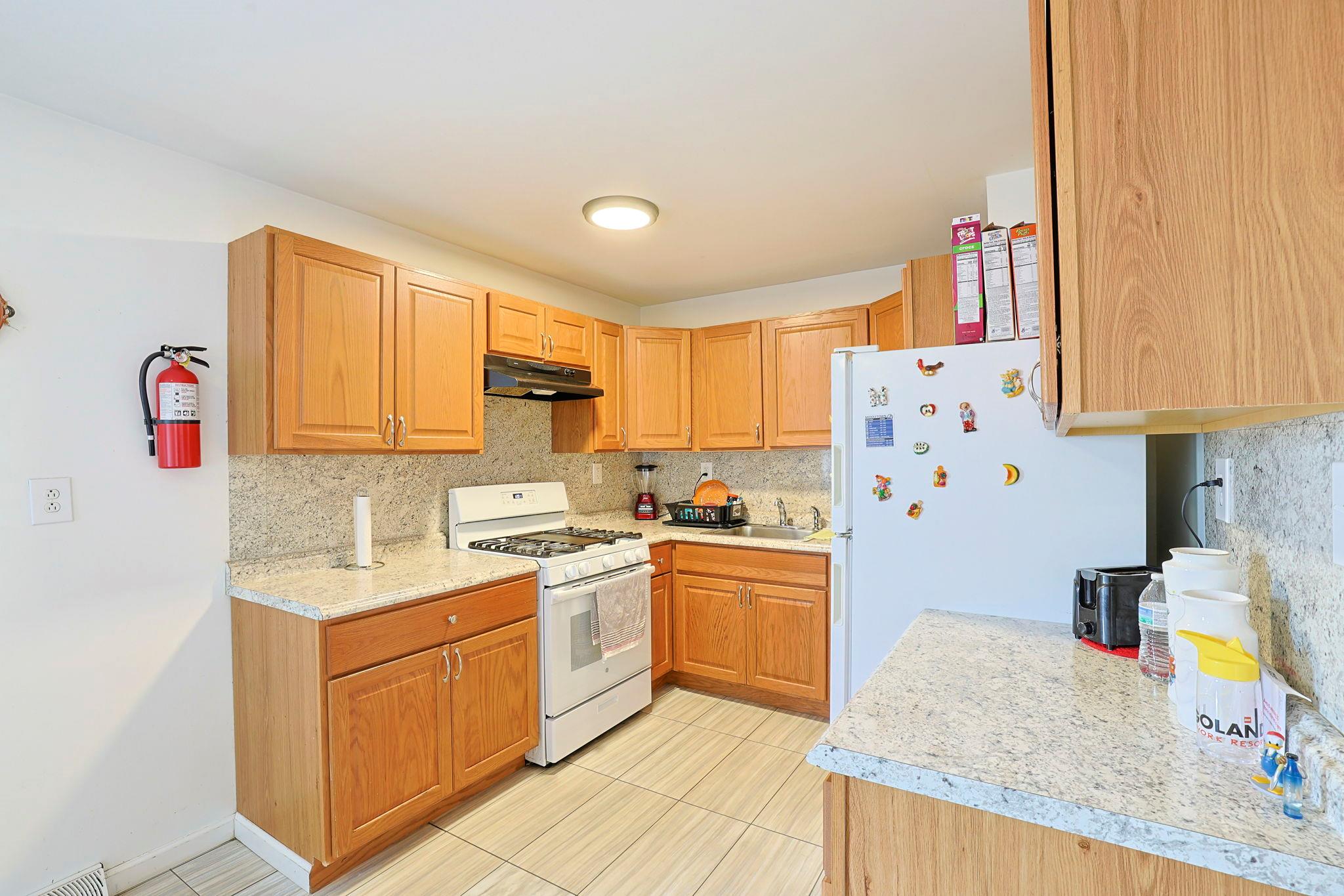 23 Willow Place, Middletown, New York image 8