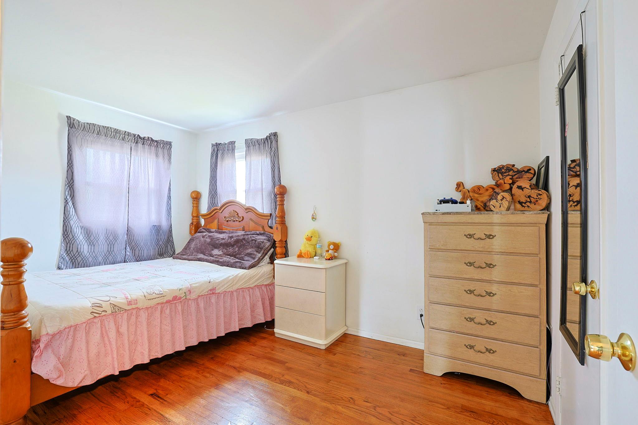 23 Willow Place, Middletown, New York image 17