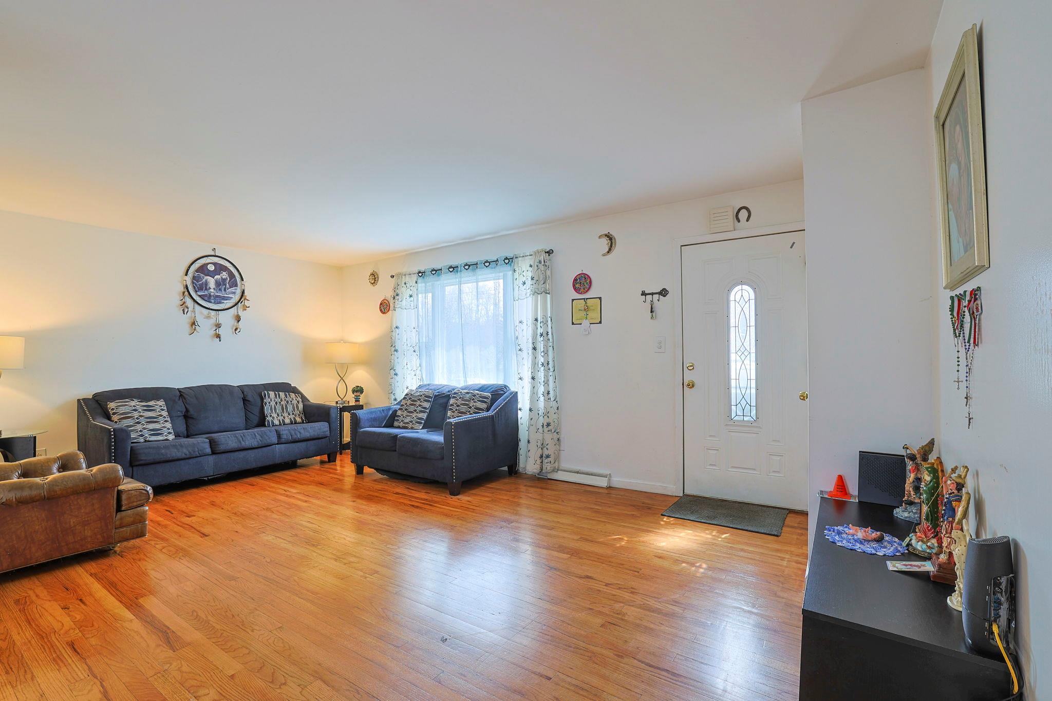 23 Willow Place, Middletown, New York image 5