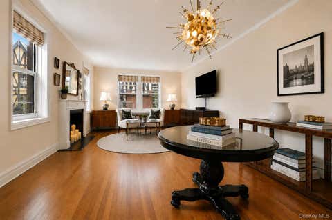 Condo For Sale - 300 Main Street #5A<br/> White Plains, NY 10601