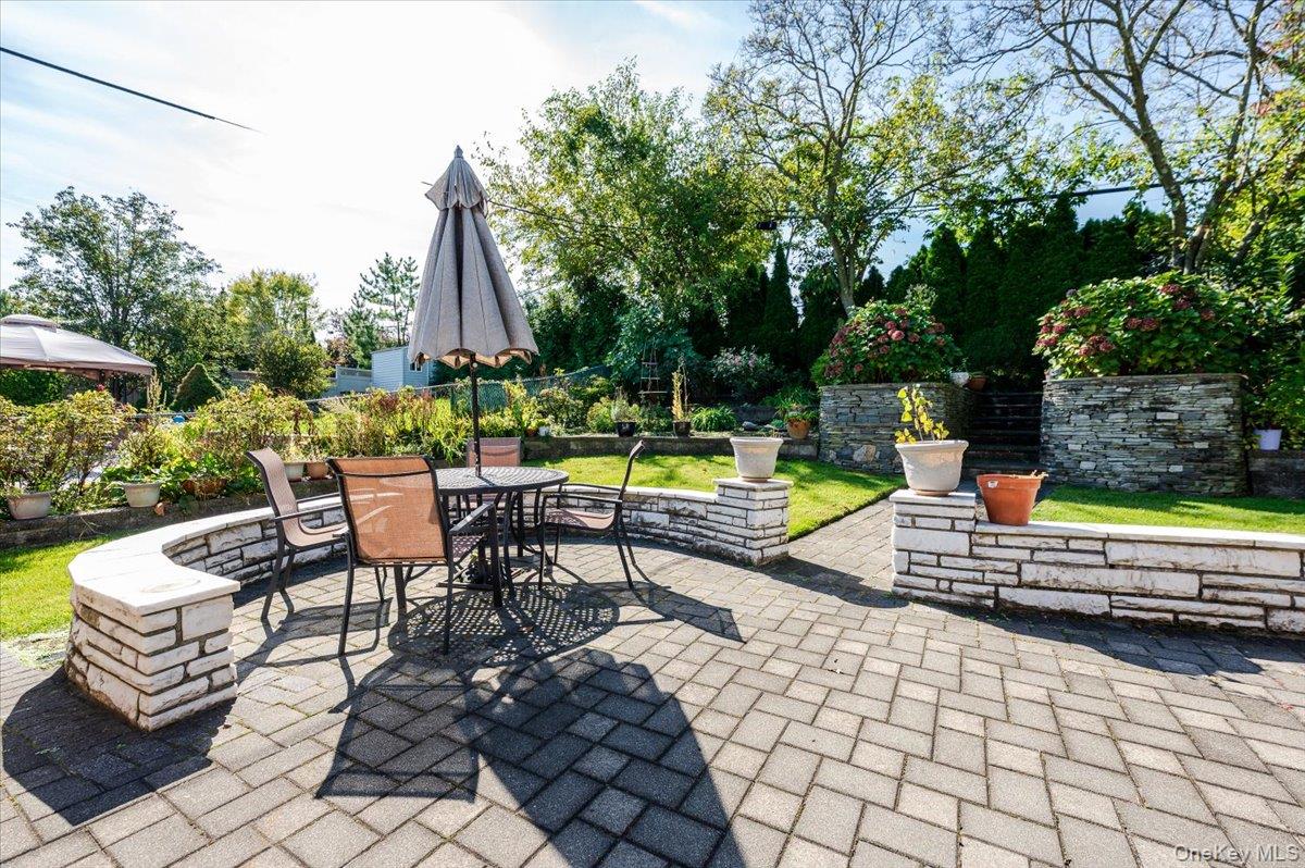 50-42 Horatio Parkway