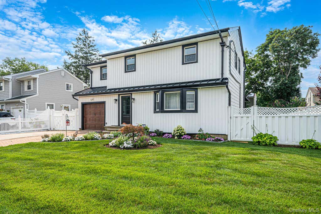 Photo of 95 Colonial Drive, Massapequa, NY 11758 (MLS # 1039621)