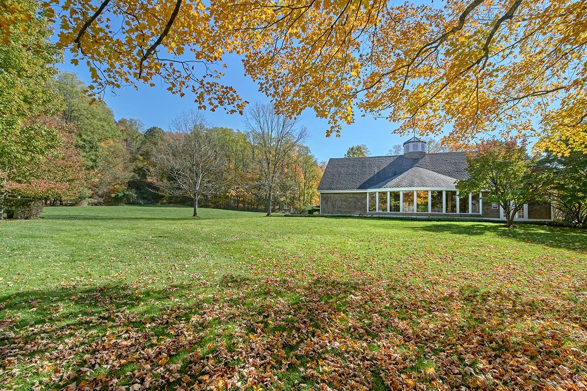 40 Weavers Hill, Mount Kisco, New York image 29