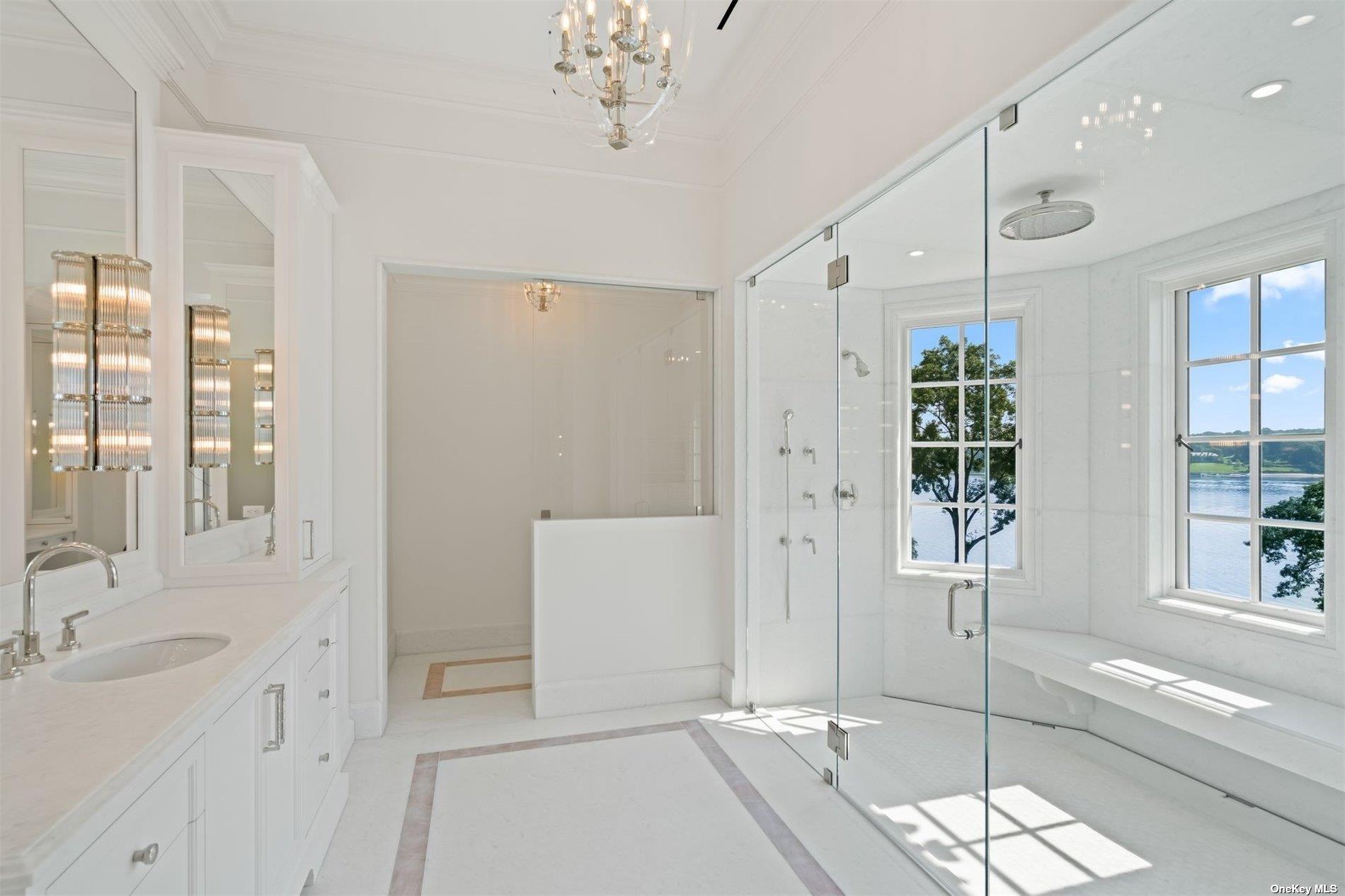 Centre Island, New York 11771, United States, 11 Bedrooms Bedrooms, ,18 BathroomsBathrooms,Residential,Active,125910