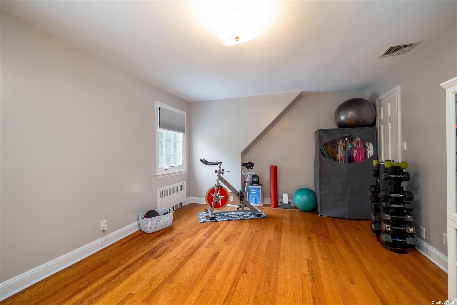 333 N Village Avenue, Rockville Centre, New York image 23