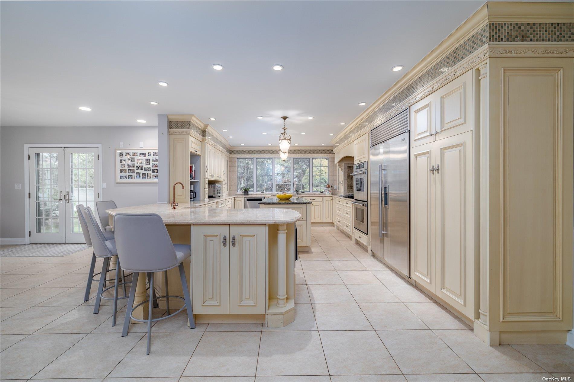 333 N Village Avenue, Rockville Centre, New York image 5