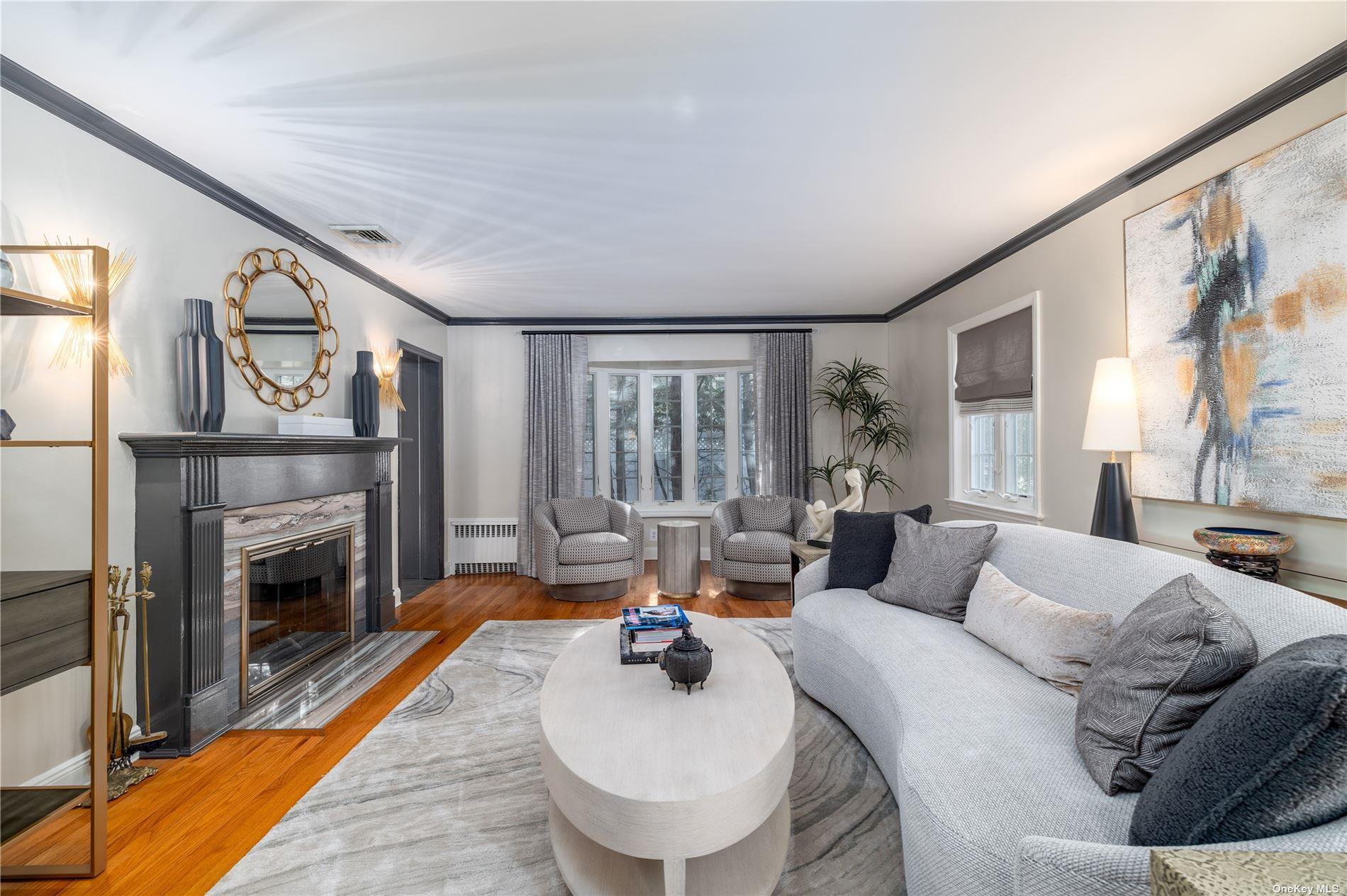 333 N Village Avenue, Rockville Centre, New York image 3