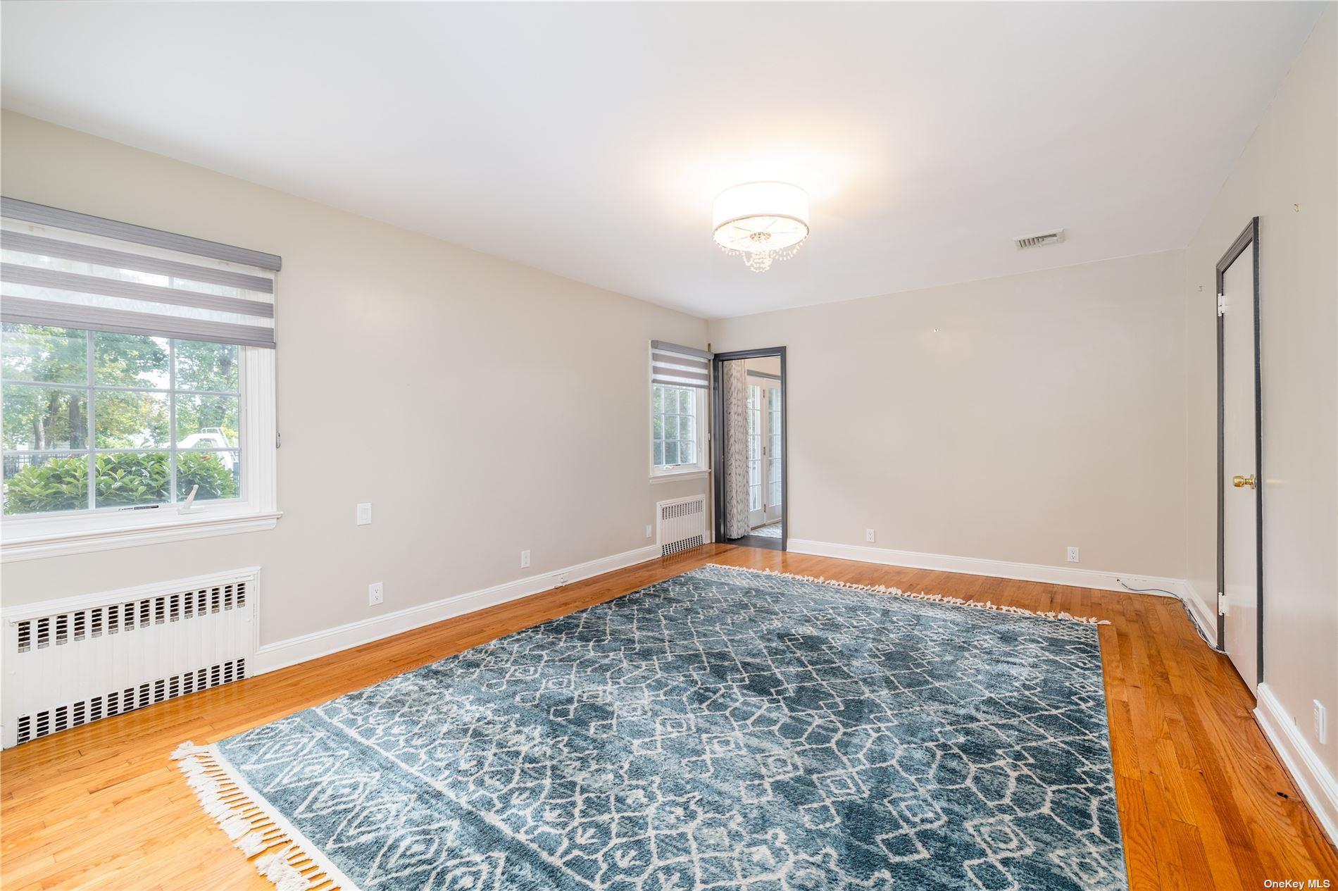 333 N Village Avenue, Rockville Centre, New York image 14