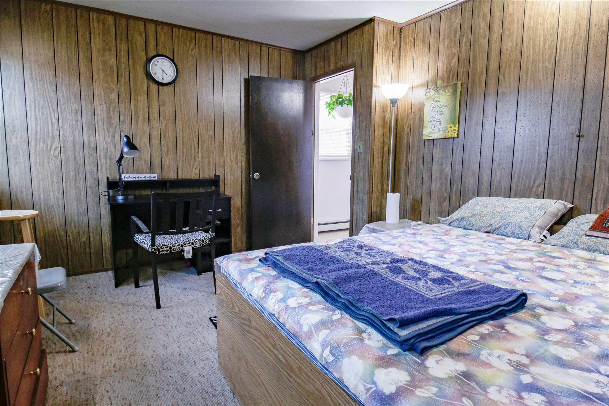 81-31 S 259th Street, Glen Oaks, New York image 24