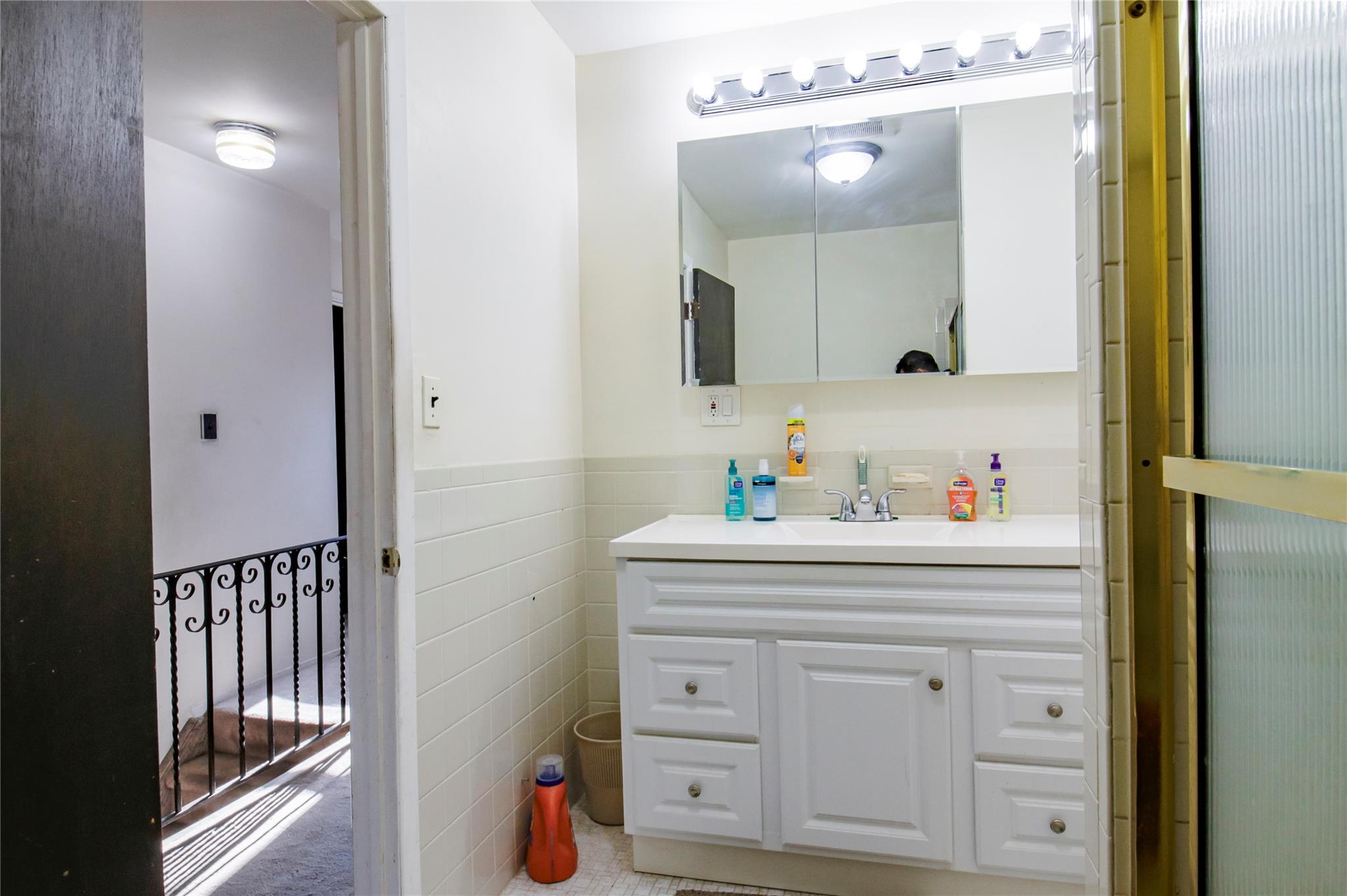 81-31 S 259th Street, Glen Oaks, New York image 26