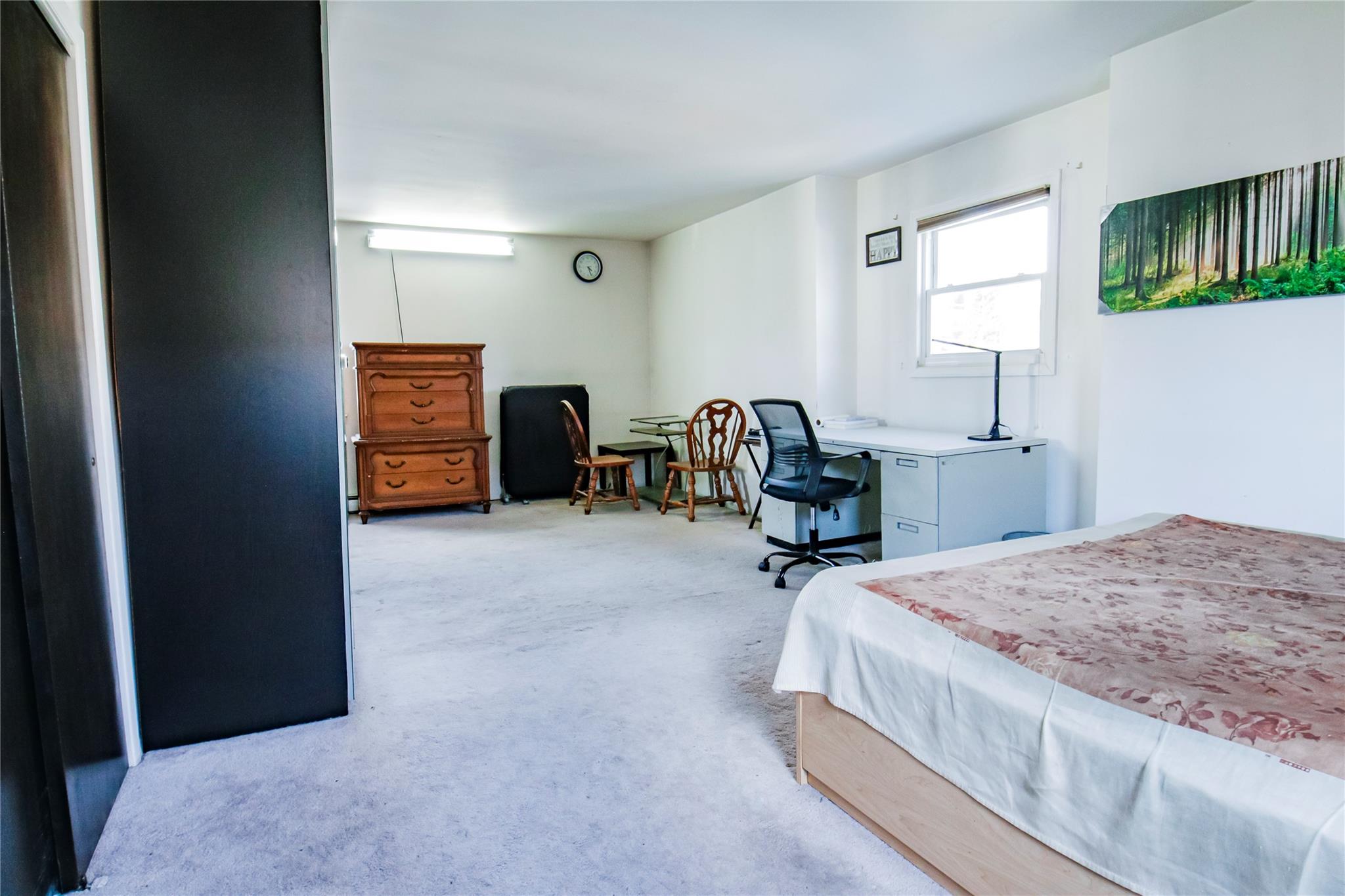 81-31 S 259th Street, Glen Oaks, New York image 19