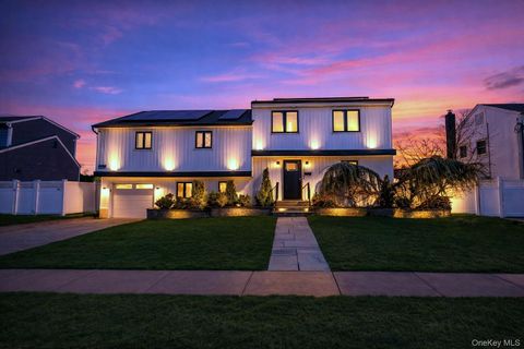 85 Massapequa Avenue Massapequa NY 11758