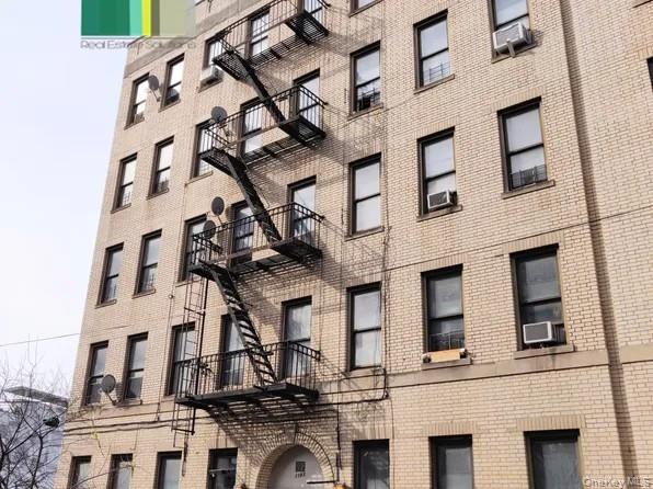 Photo of 1103 Franklin Avenue #12A, Bronx, NY 10456 (MLS # 1051749)