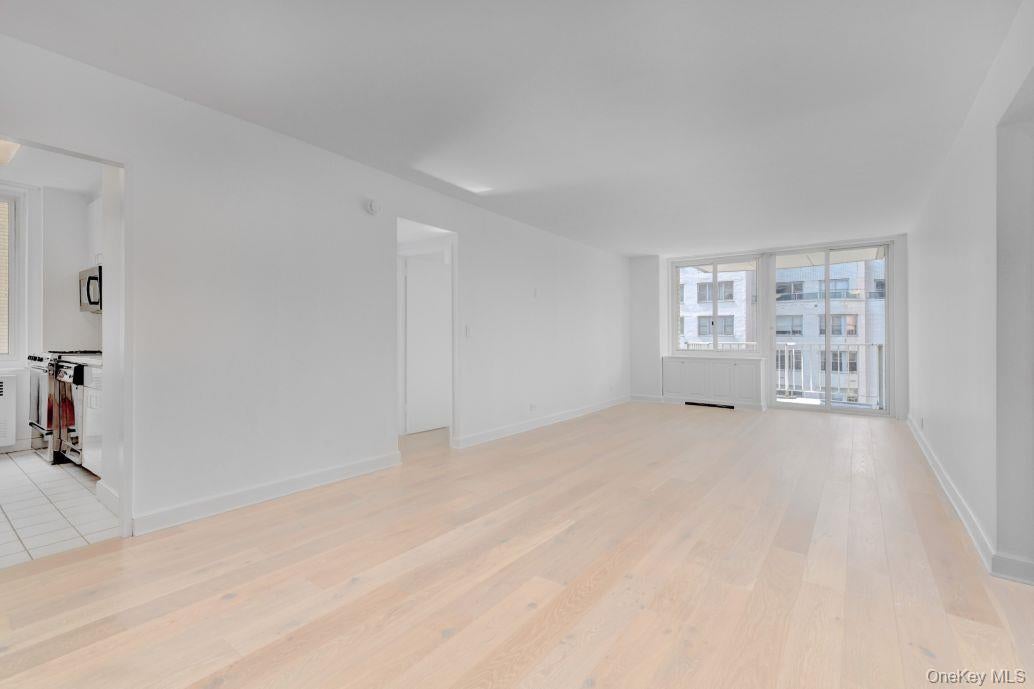 220 E 65th Street 11C