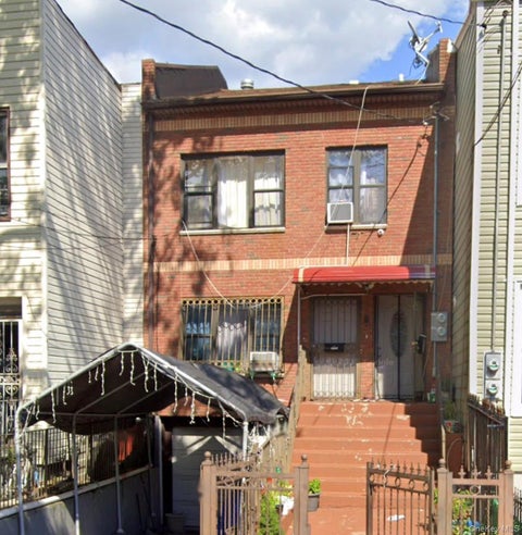 Multifamily For Sale - 121 Montauk Avenue<br/> Brooklyn, NY 11208