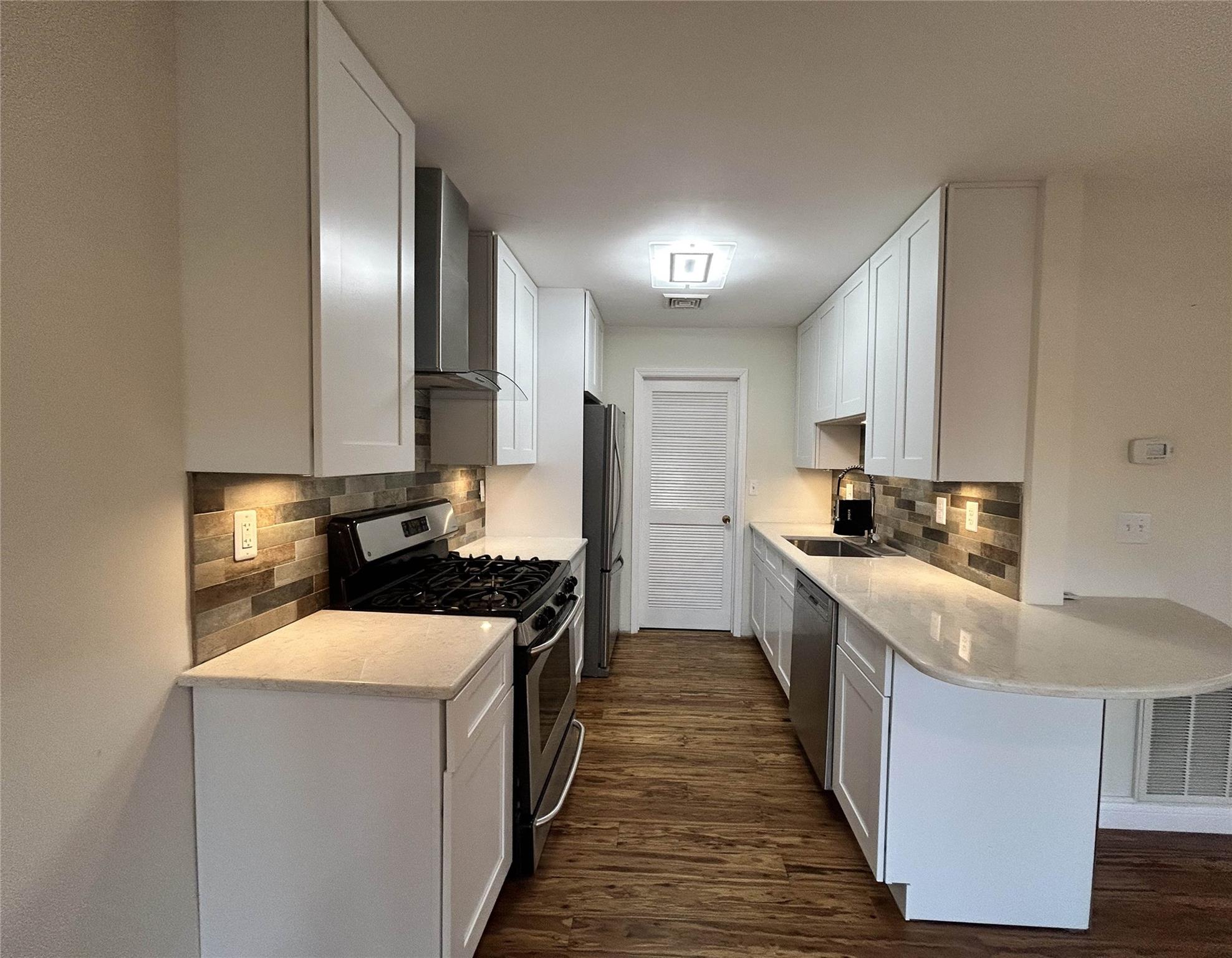 20 Woodbine Drive, Highland Mills, New York image 13