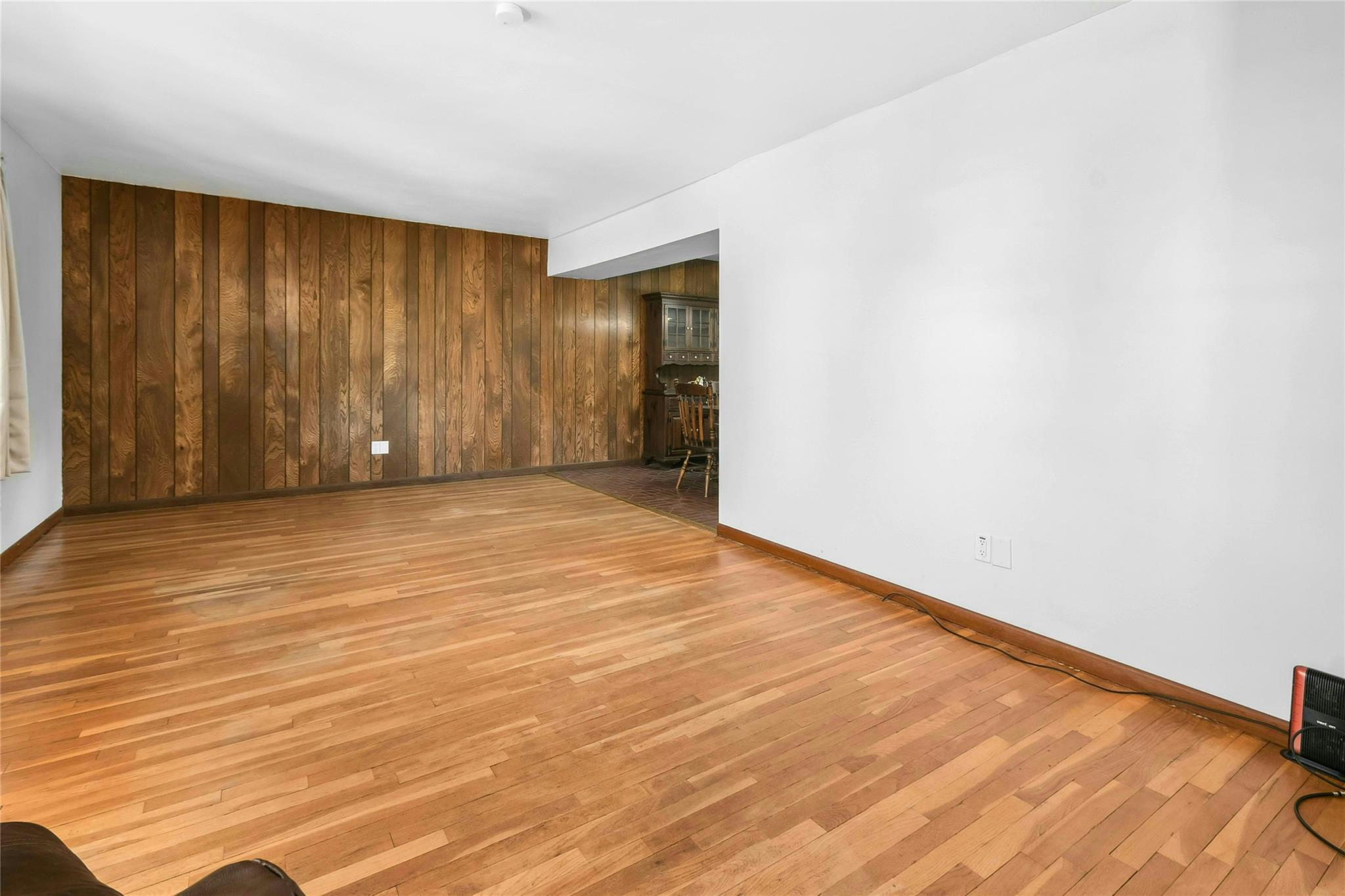 54 Schuyler Drive, Commack, New York image 6