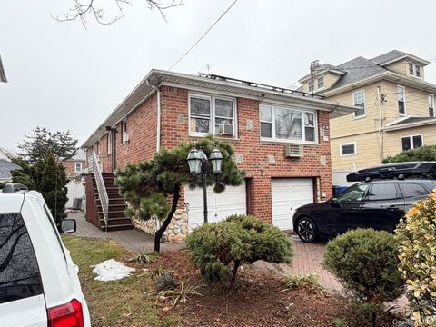 Photo of 47-09 156th Street, Flushing, NY 11355 (MLS # 967977)