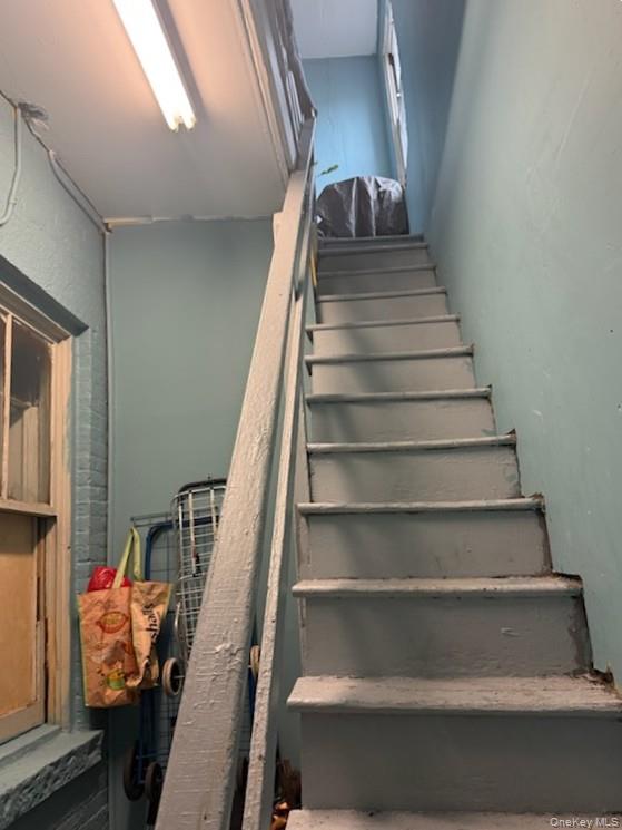 87 Yonkers Avenue