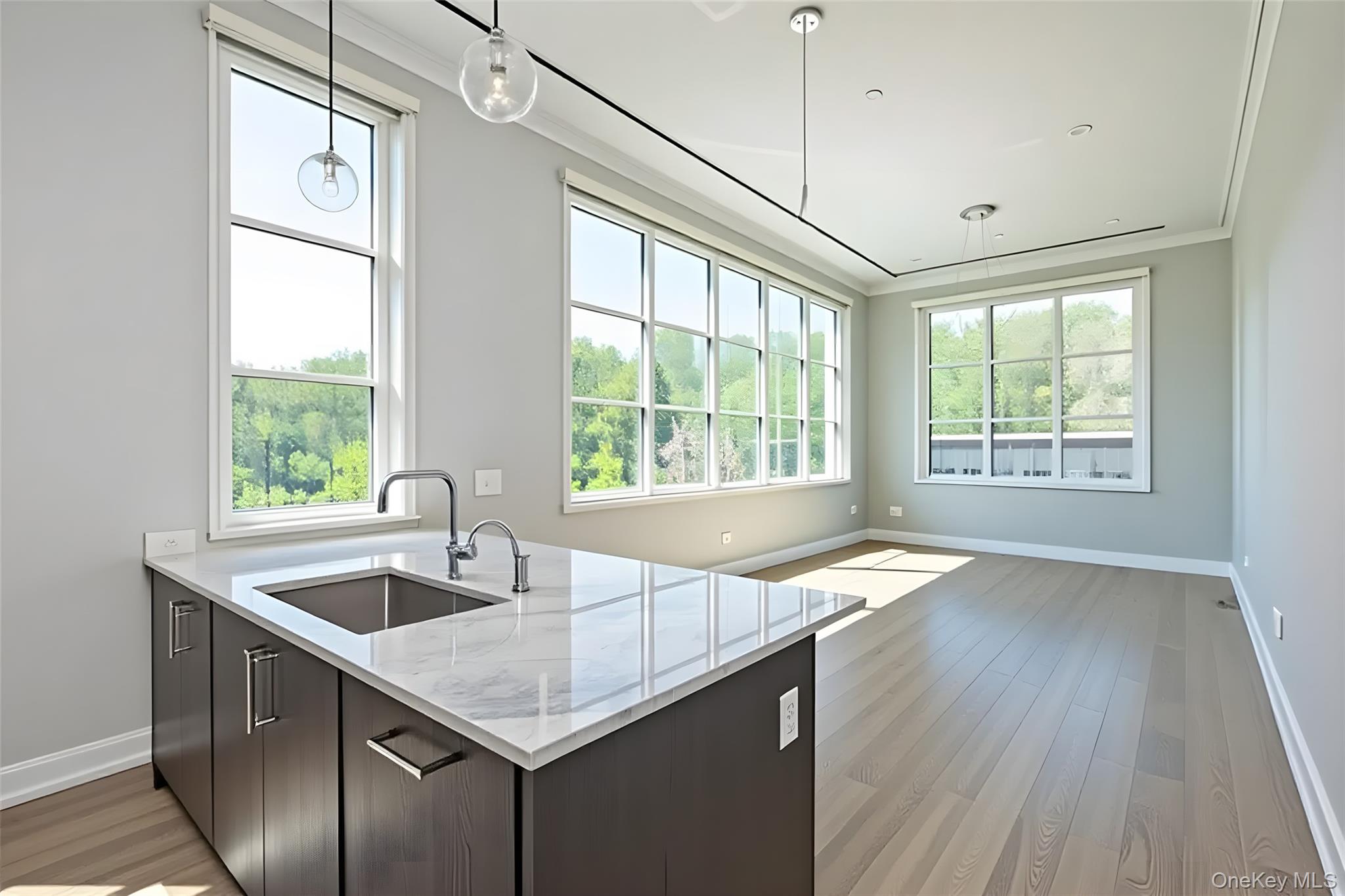 100 Garvies Point Road 1042