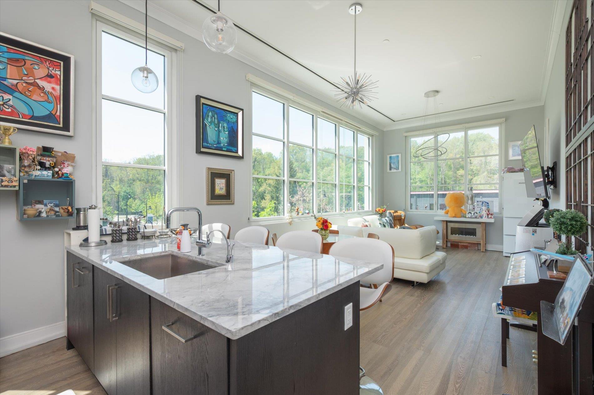 100 Garvies Point Road #1042, Glen Cove, New York image 9
