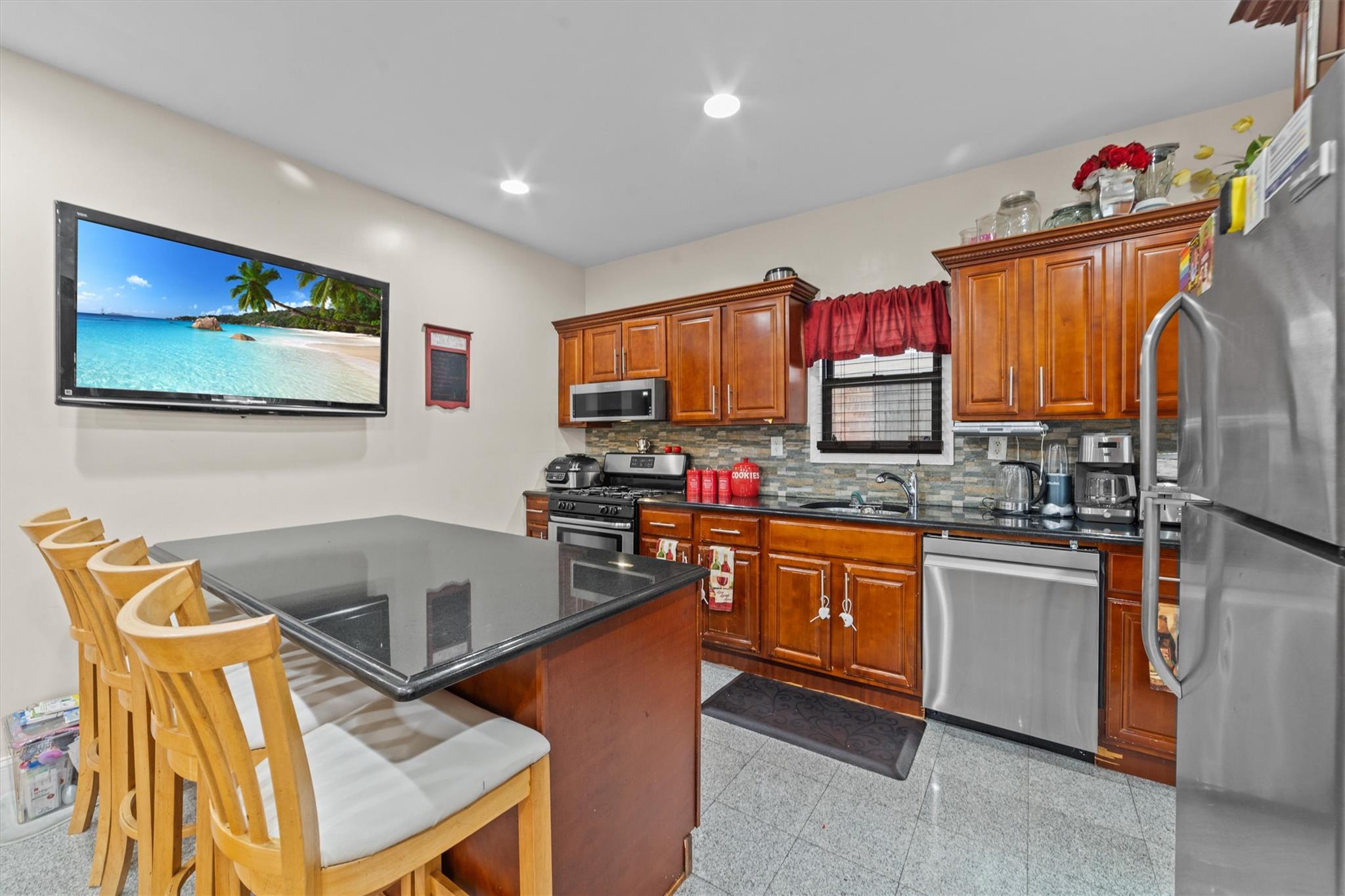 3632 Willett Avenue, Bronx, New York image 8