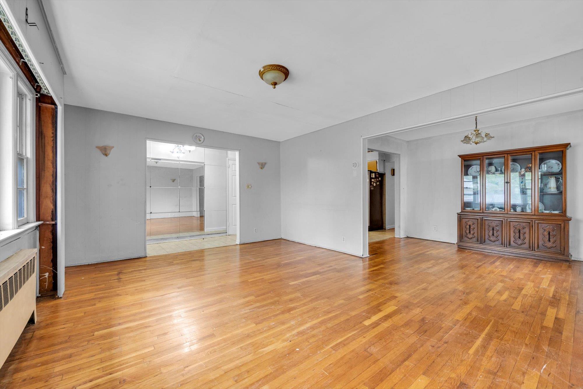248 Kennedy Avenue, Hempstead, New York image 4
