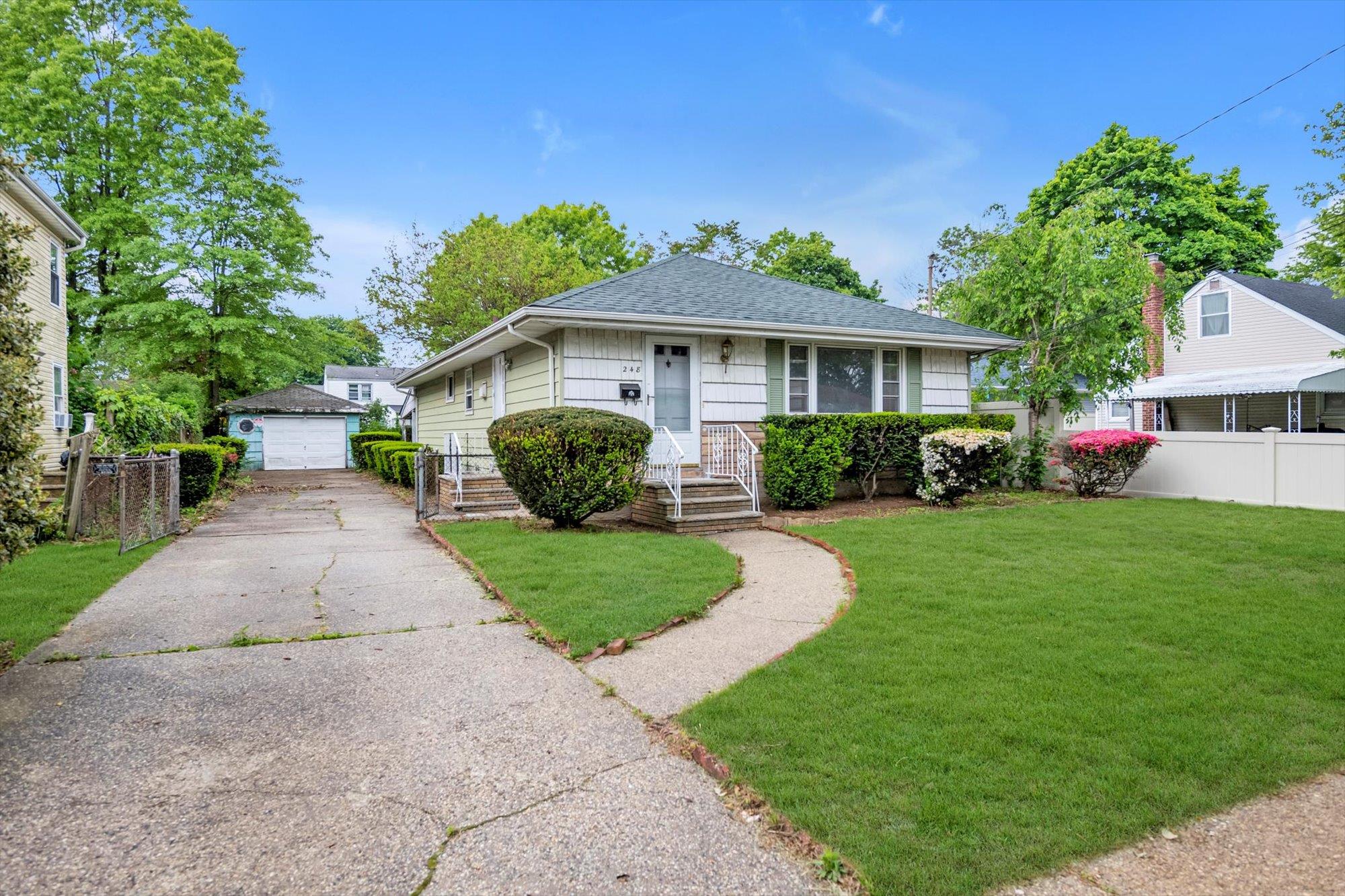 248 Kennedy Avenue, Hempstead, New York image 21