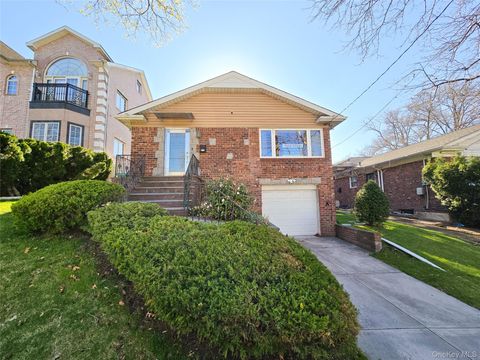 6408 213th Street, Oakland Gardens, NY 11364 - MLS#: 958183