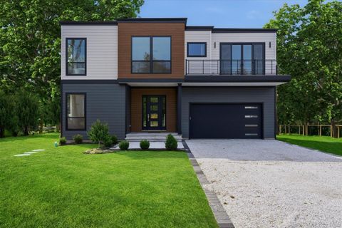 Photo of 600 Glenn Road, Southold, NY 11971 (MLS # 975377)