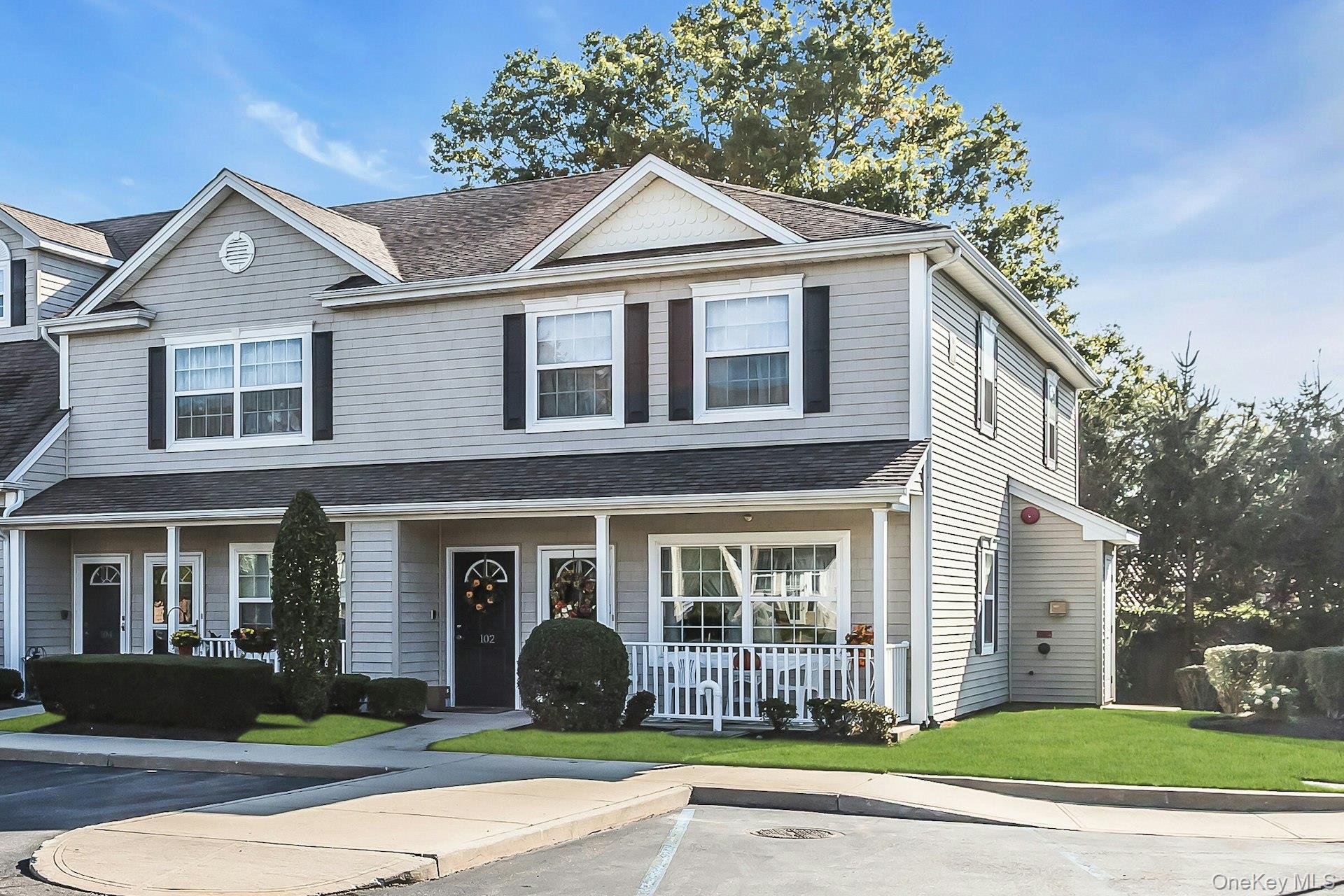 101 Willow Lane