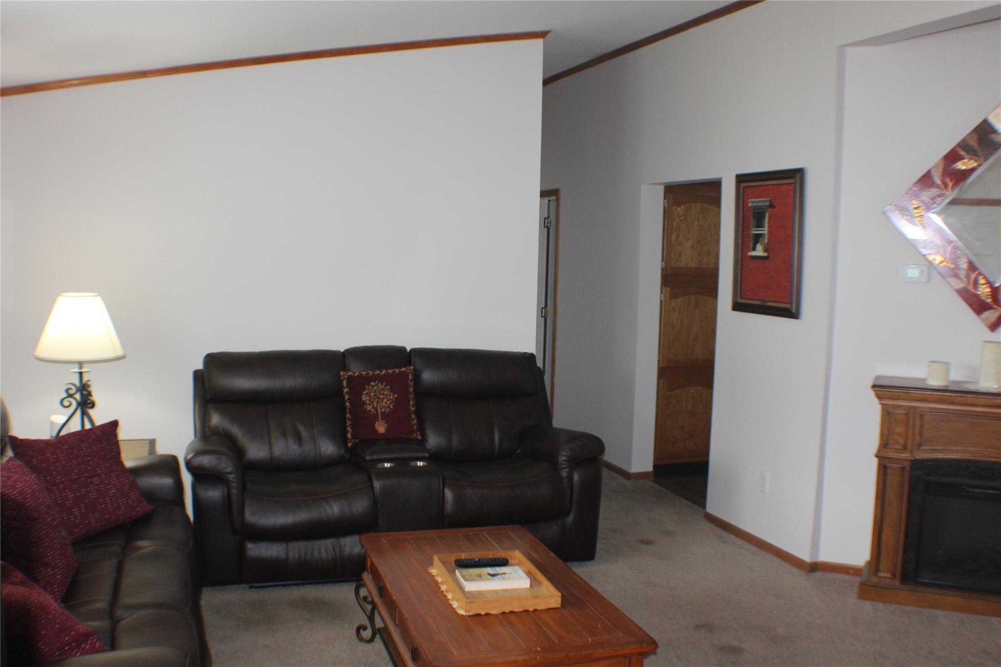 7 Vista Lane