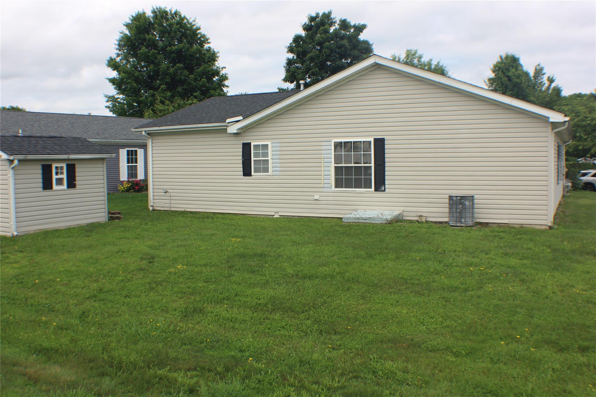 7 Vista Lane