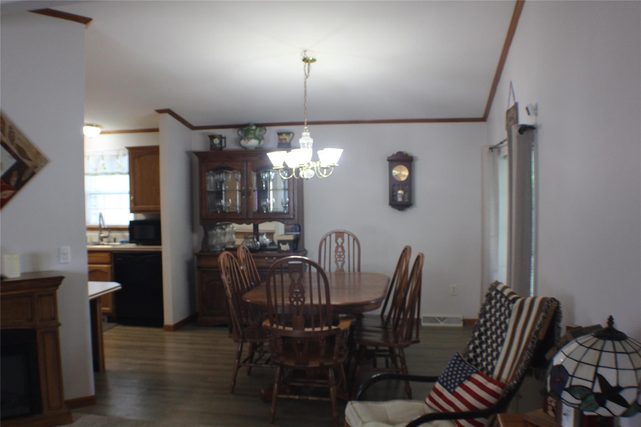 7 Vista Lane