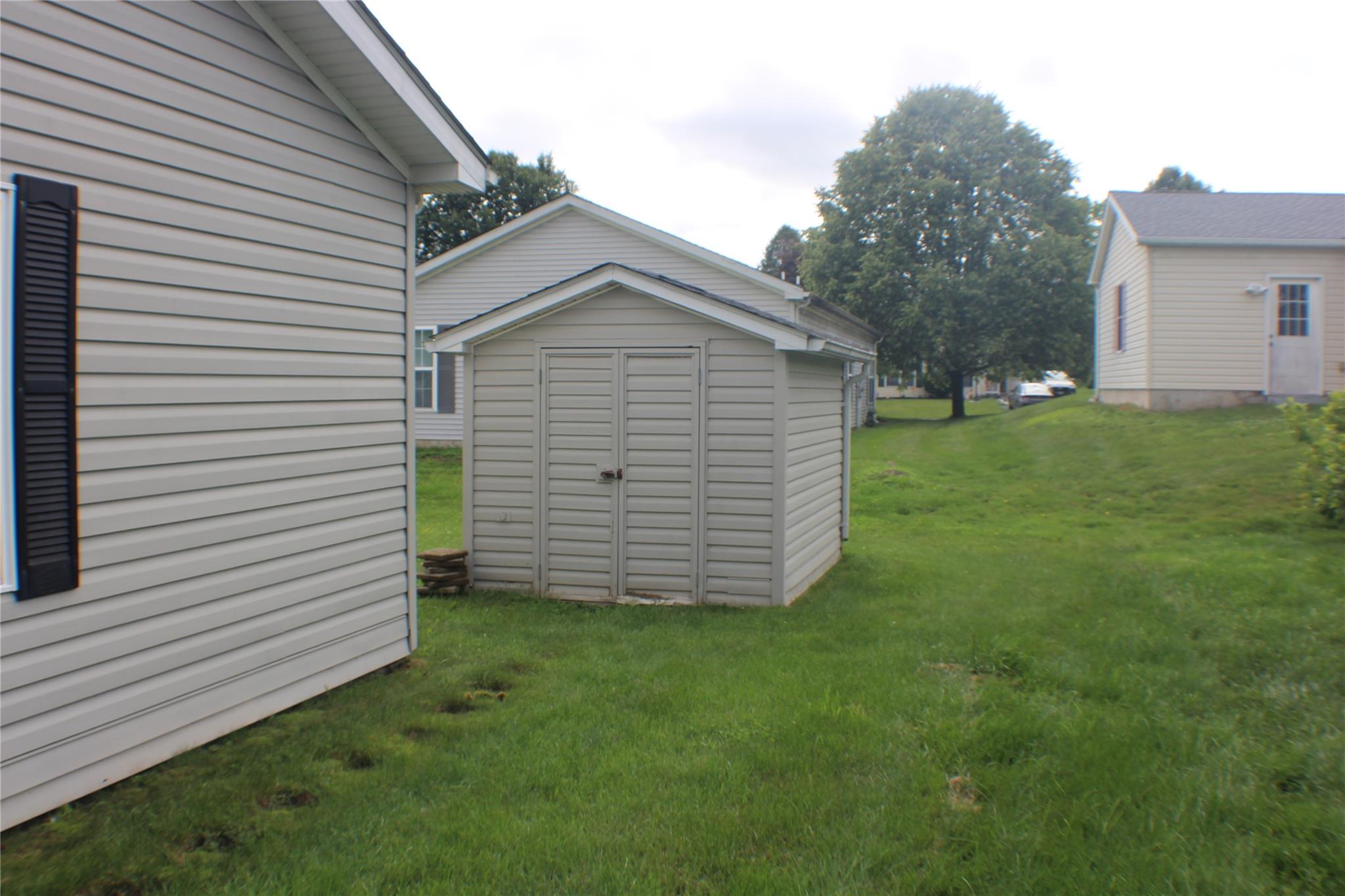 7 Vista Lane