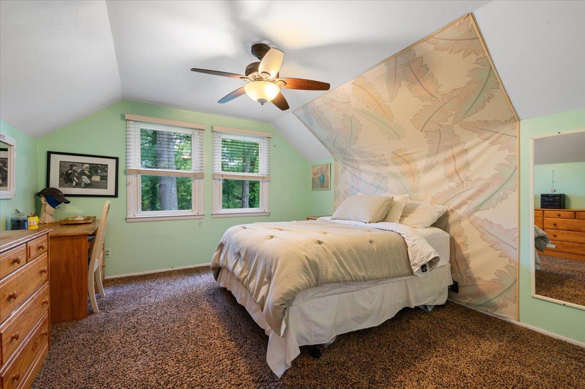 17 Juneau Boulevard, Woodbury, New York image 19