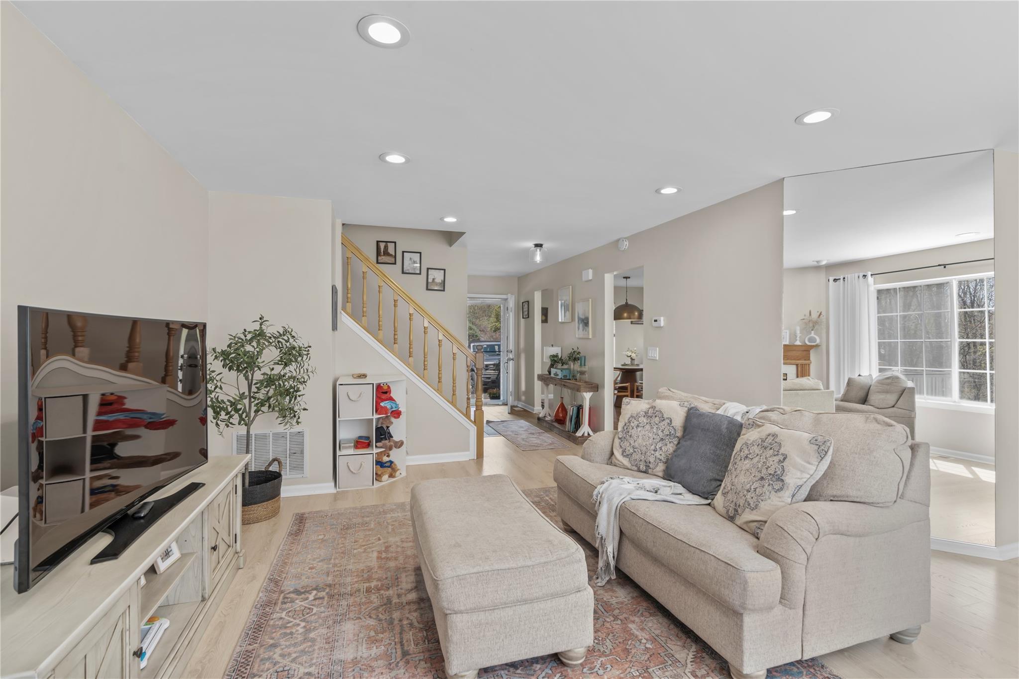 701 Kensington Court, Brewster, New York image 2