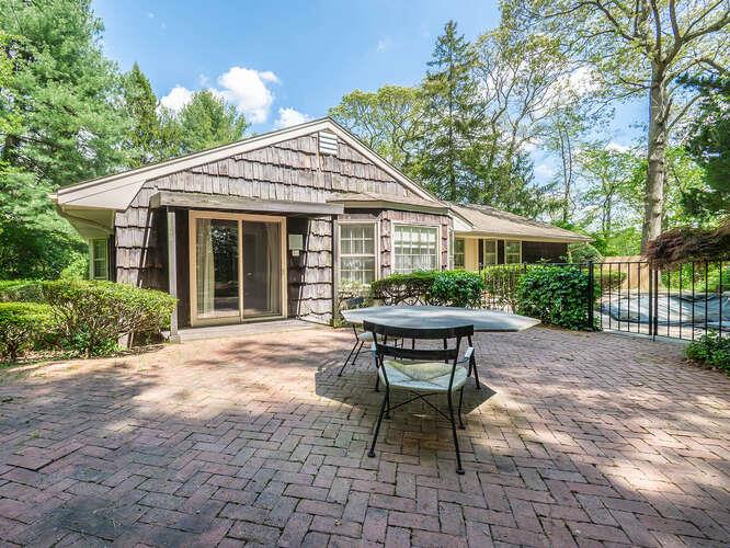 36 Lisa Drive, Dix Hills, New York image 36