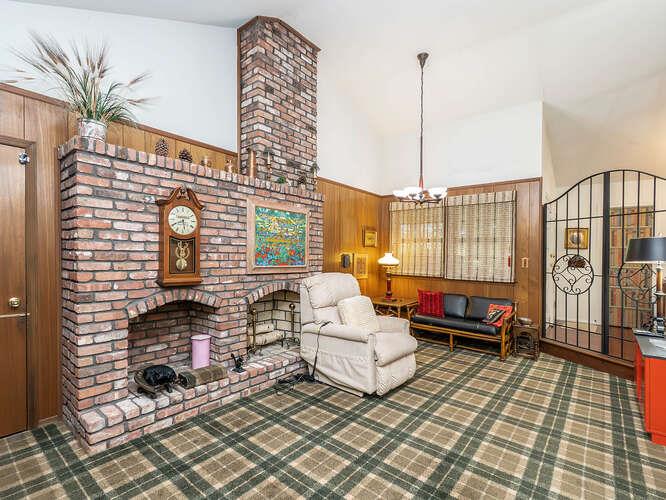 36 Lisa Drive, Dix Hills, New York image 6