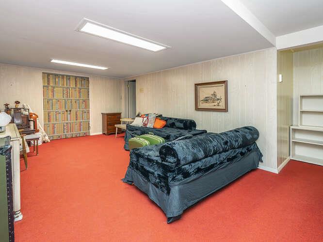 36 Lisa Drive, Dix Hills, New York image 29