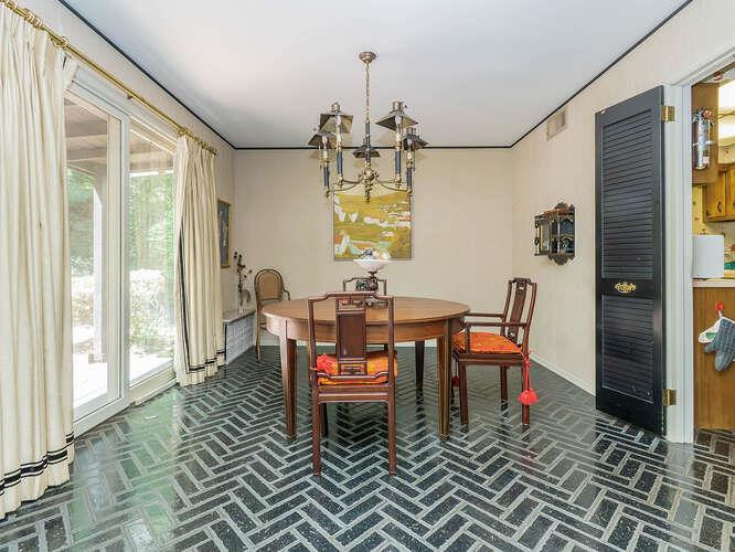 36 Lisa Drive, Dix Hills, New York image 14