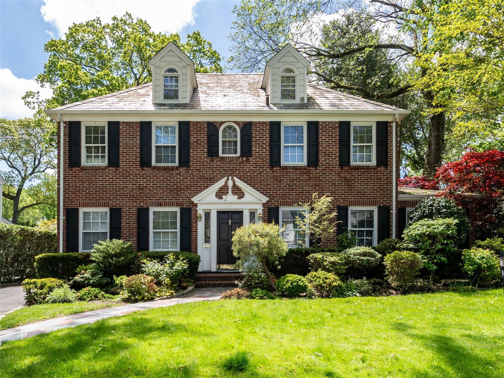 32 Inness Place