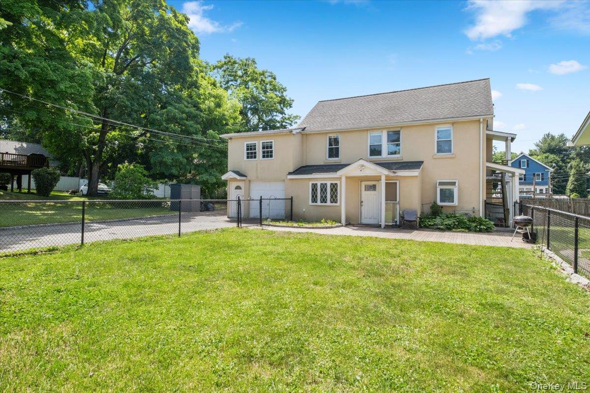 85 Bleloch Avenue