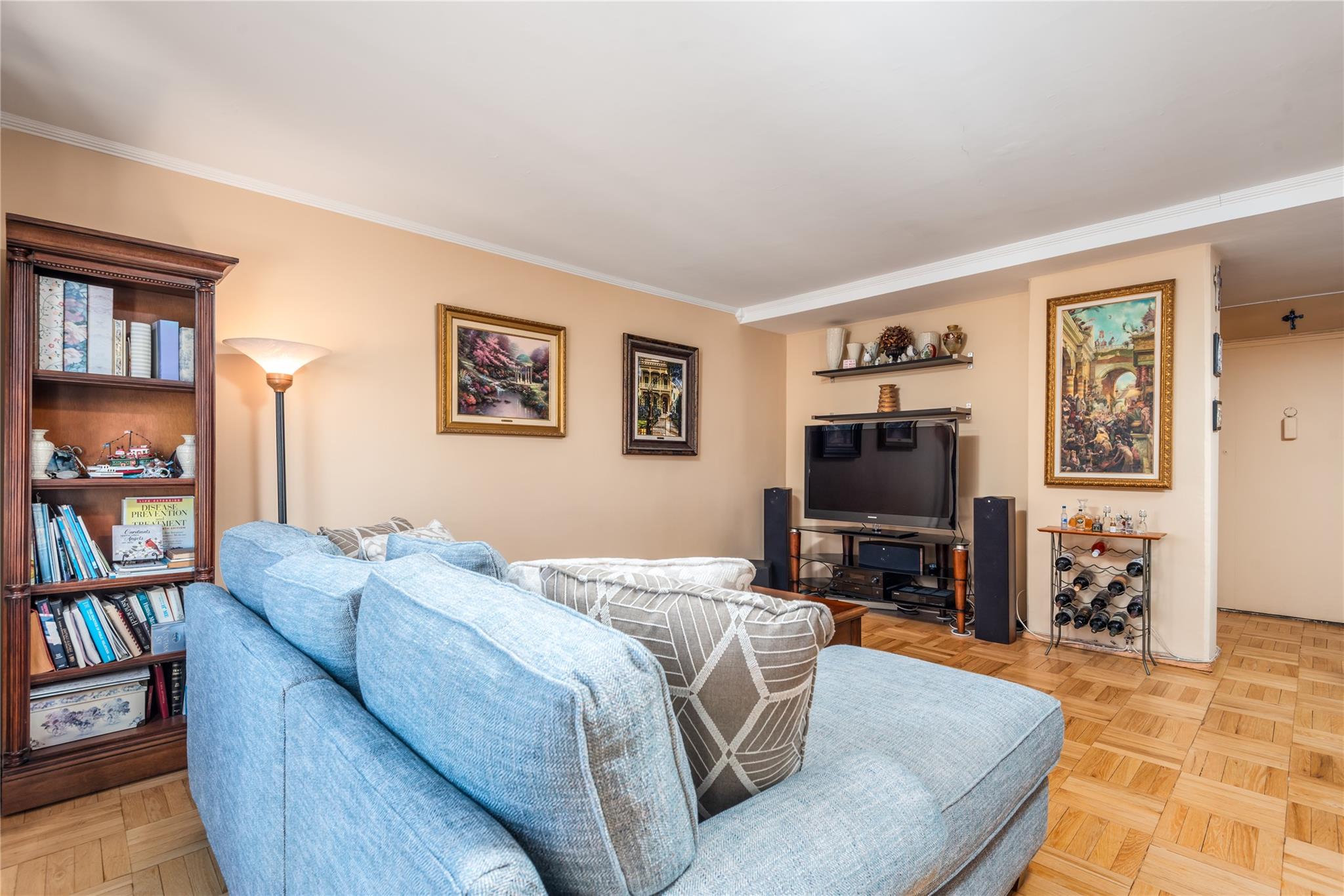 21-66 33rd Road #9A, Astoria, New York image 4