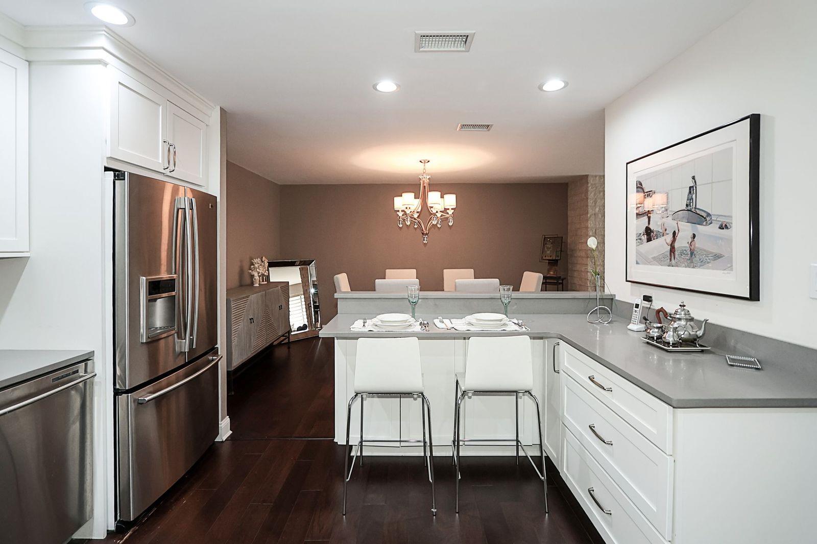 41 Acorn Ponds Drive, Roslyn, New York image 10