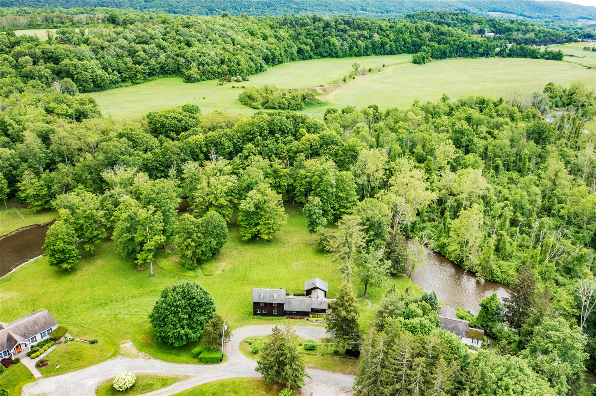 10 May Knoll, Dover Plains, New York image 42