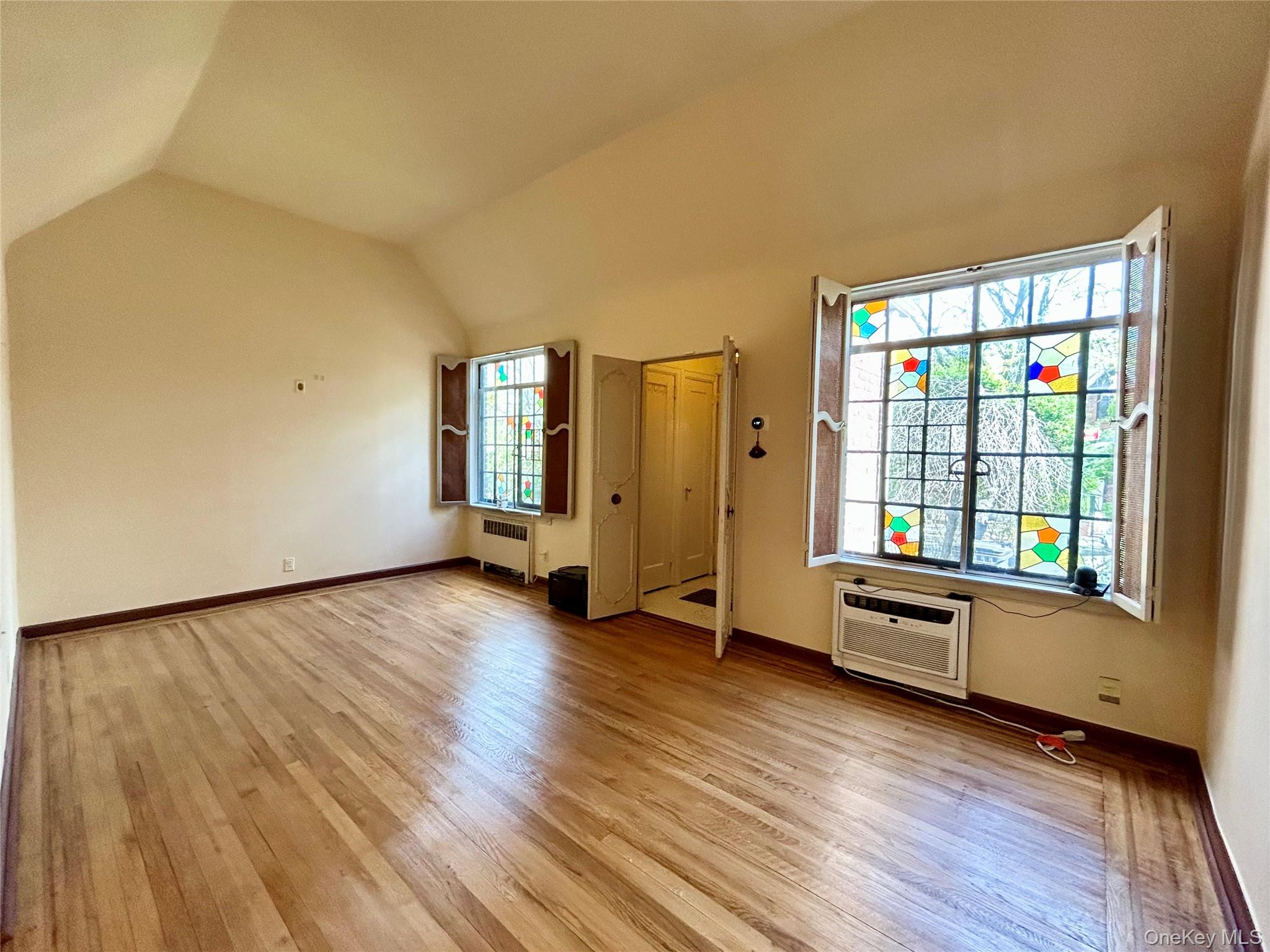 6388 Alderton Street