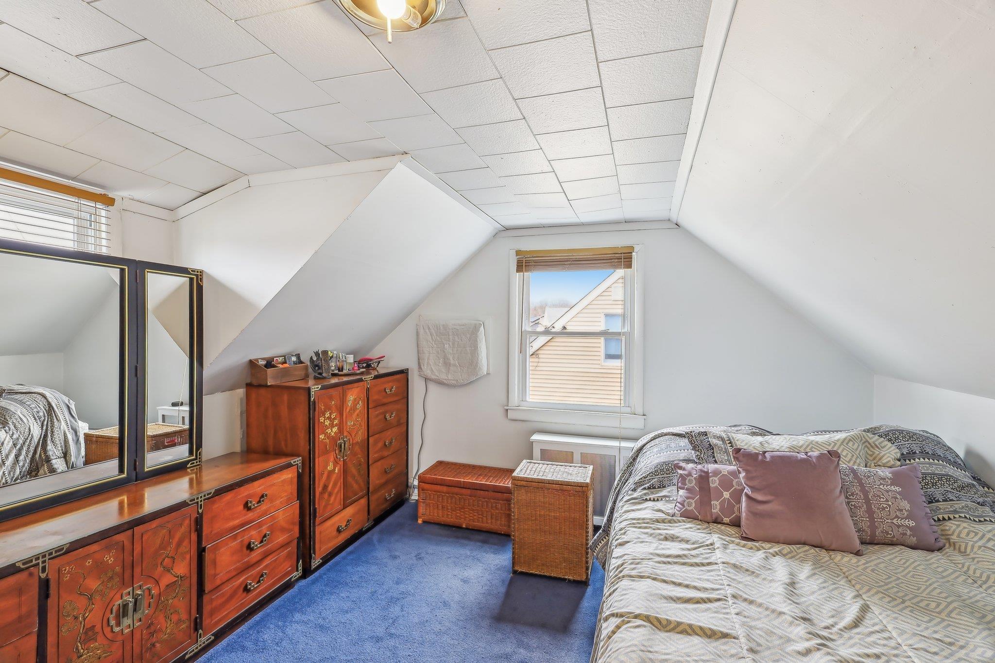 12 Leslie Lane, Massapequa, New York image 16