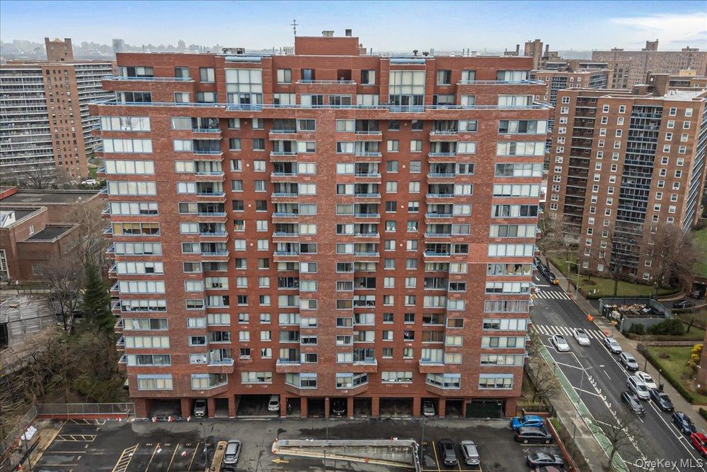 Photo of 62-54 97th Place #9N, Rego Park, NY 11374 (MLS # 980706)